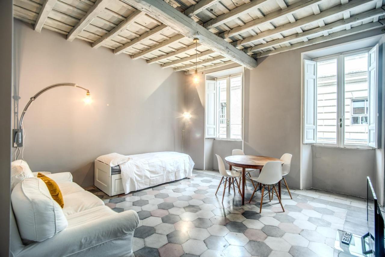 Appartement Stylish And Spacious Next To The Colosseum Rome
